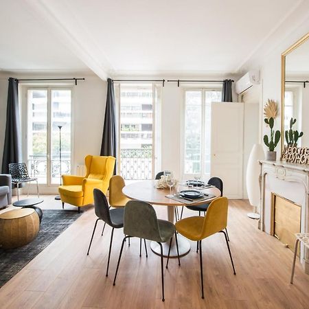 2 Bedroom Appartement Near Tour Eiffel & Trocadero Paris Exteriör bild